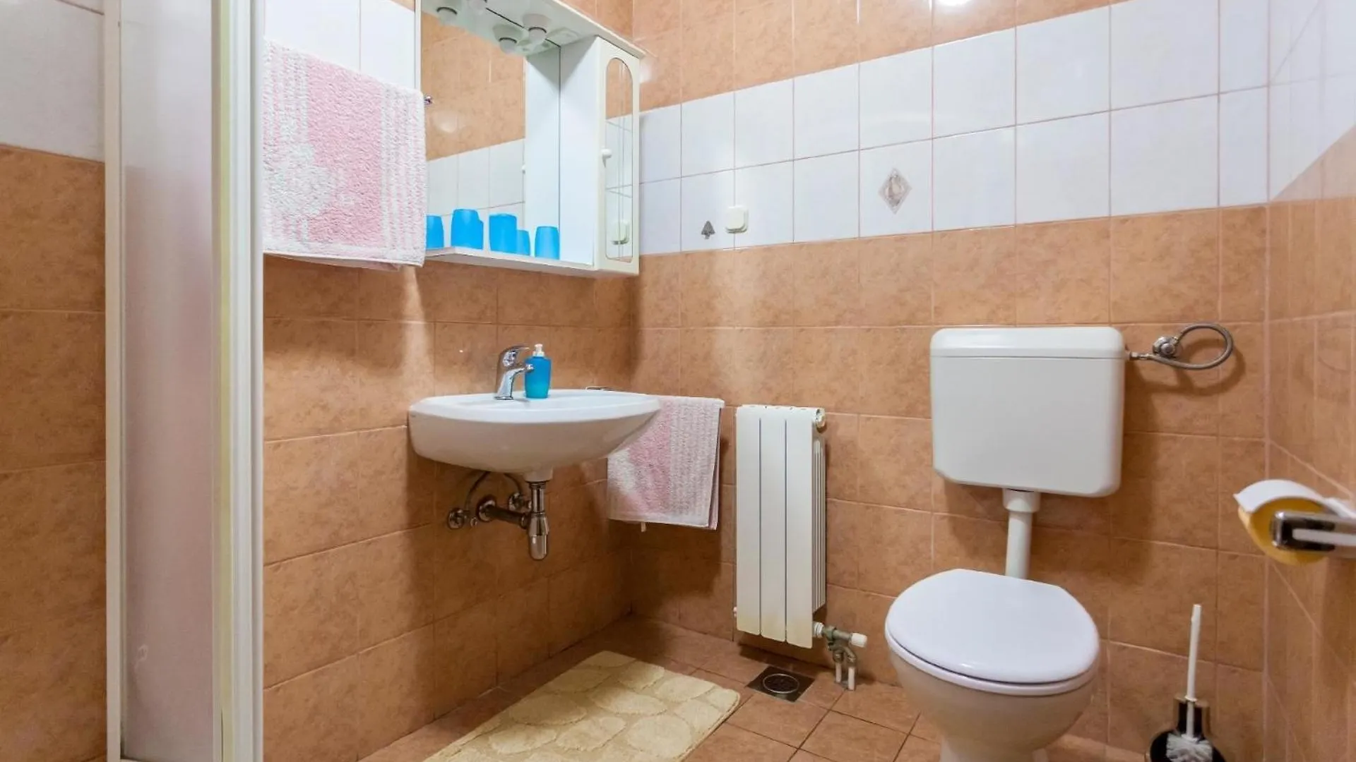 Apartment Ferienwohnung Fuer 4 Personen Ca 65 Qm In Njivice, Kvarner Bucht Krk